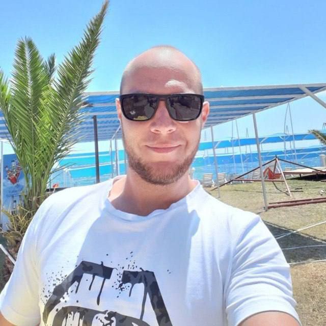 Жуйко Никита прославился ещё в 2017 году тем, что потерял доступ к своей электронной почте и всем аккаунтам в социальных сетях