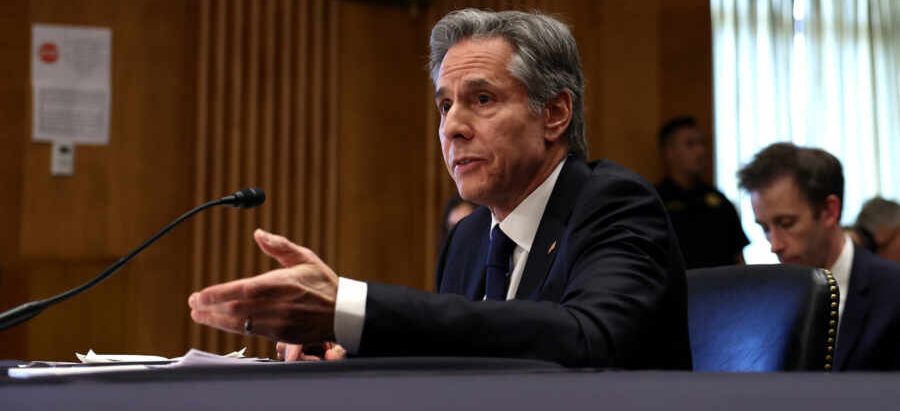 Блинкен предложил Греции финансовую помощь в обмен на вооружения Украине