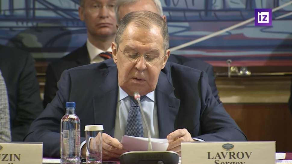 ������ ������ � ��������� ������� ������� ����� $200 ���� �� ��� ����