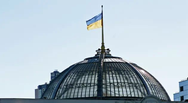 На Украине заявили о подготовке депутатов Рады к уходу Зеленского