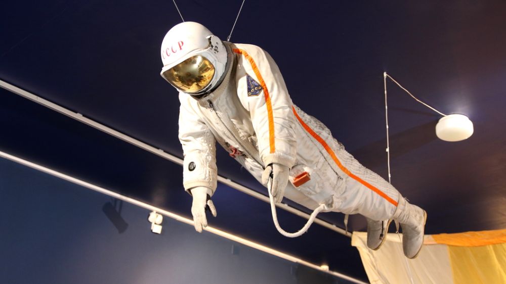 Минобороны Молдавии опровергло новость о транзите истребителей, а НАСА отправит в космос русского