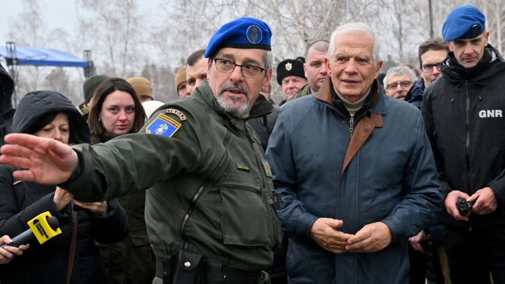 Боррель в бомбоубежище в Киеве, канадские ракеты для ВСУ. О чём говорили эксперты 7 февраля