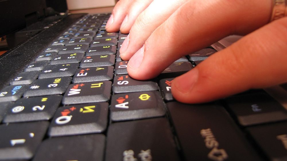 Нуланд заявила, что выделяемые на помощь Киеву деньги остаются в США. В России началось досрочное голосование на выборах президента. Что произошло в ночь на 25 февраля