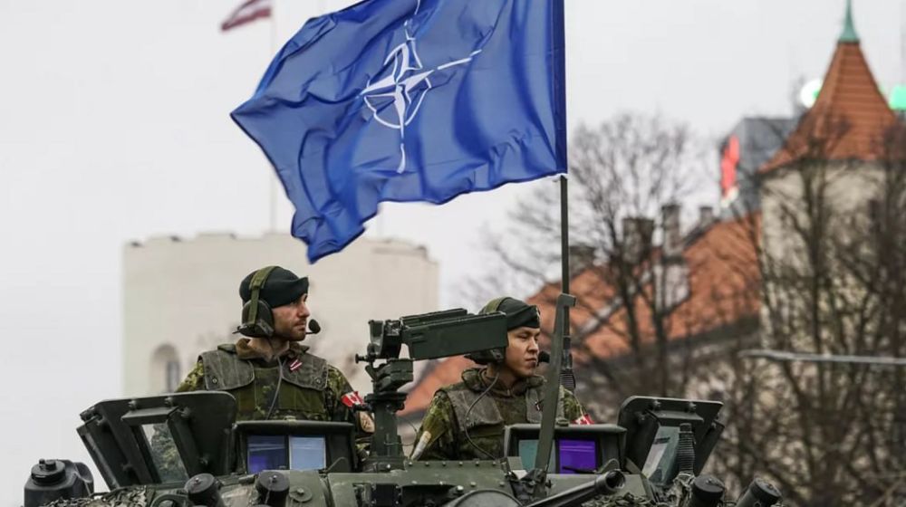 Ввод войск НАТО на Украину спровоцирует войну с РФ