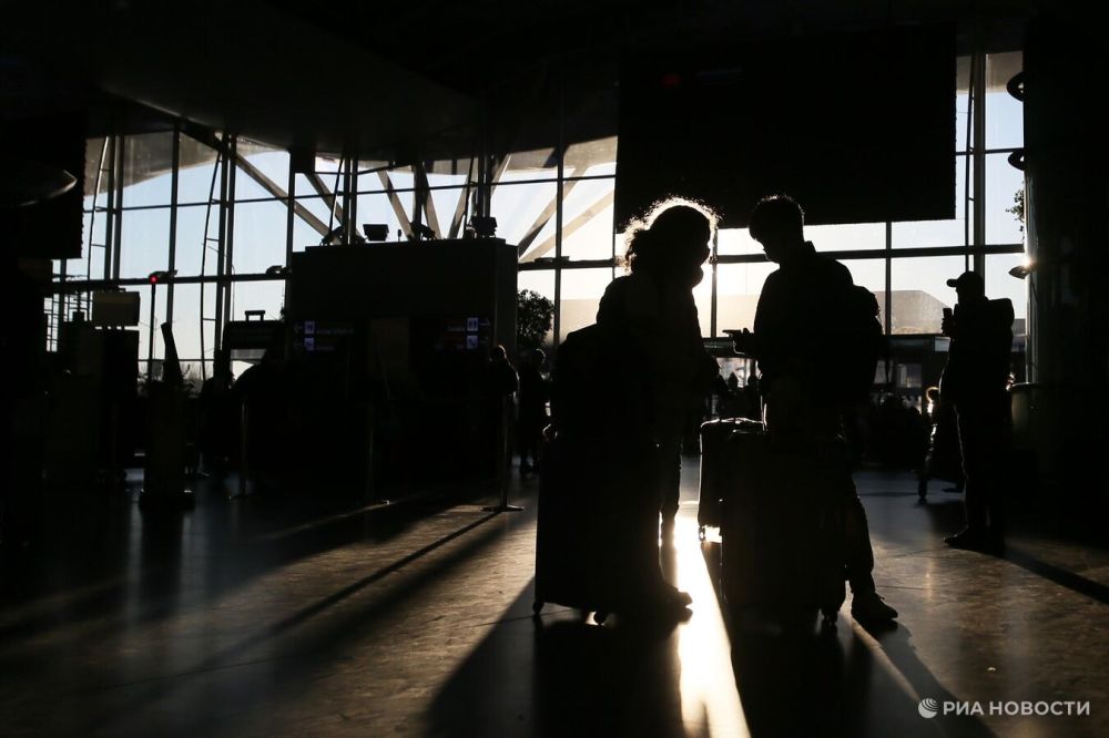 ТСН: украинский аэропорт "Борисполь" готов работать во время военного положения