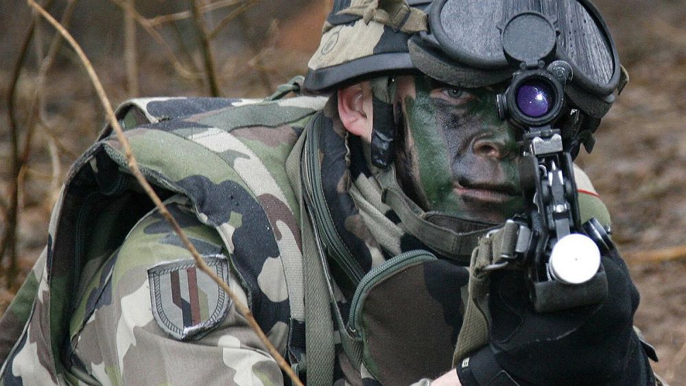 ����� ������ ������ �� ���� � ������: ������� ������ ������� ������ �� ������� ��-�� �������� ���� �������