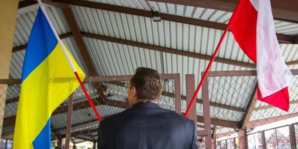 ������� ��������� � ���������� ����������� � ������