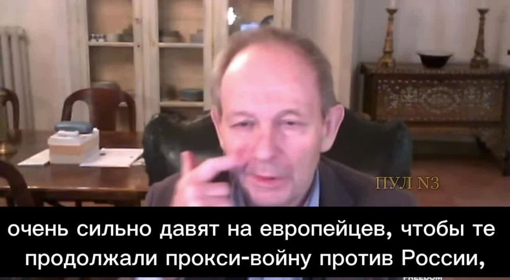 ���-���������� �������� � ���-��������� �������� MI6 ������� ���� - � �������������� ��������� �������� ��������� �����: ��...