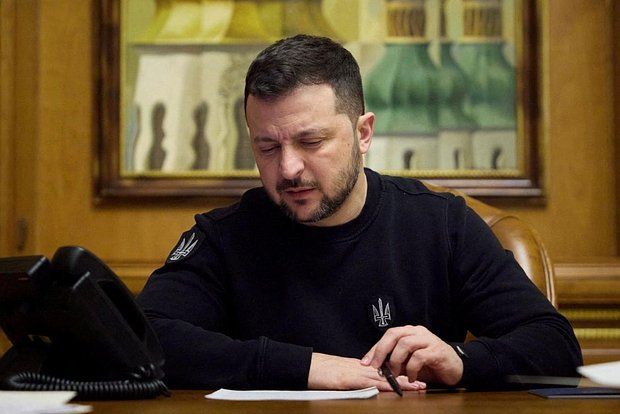 ����� �������� � �������� ������������� � ���� � ��������� �������