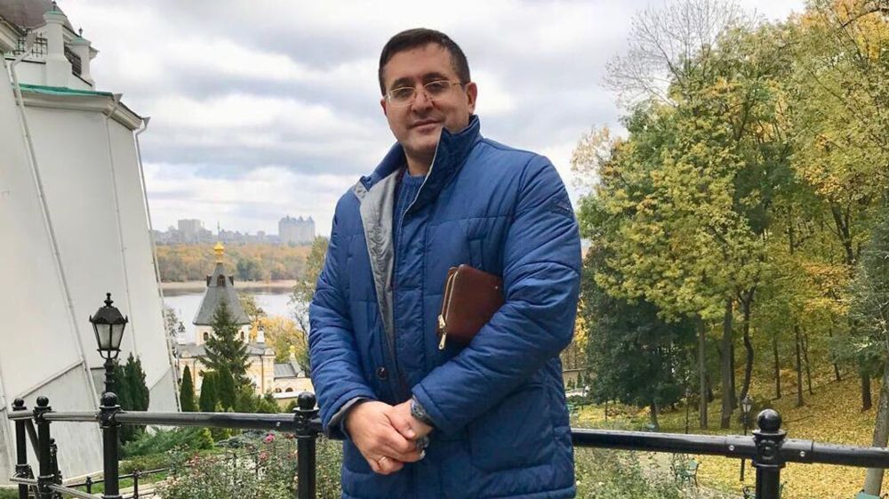 Удар по Чернигову и иранский Бендер. Как украинские политики платят аферистам за протекцию Вашингтона