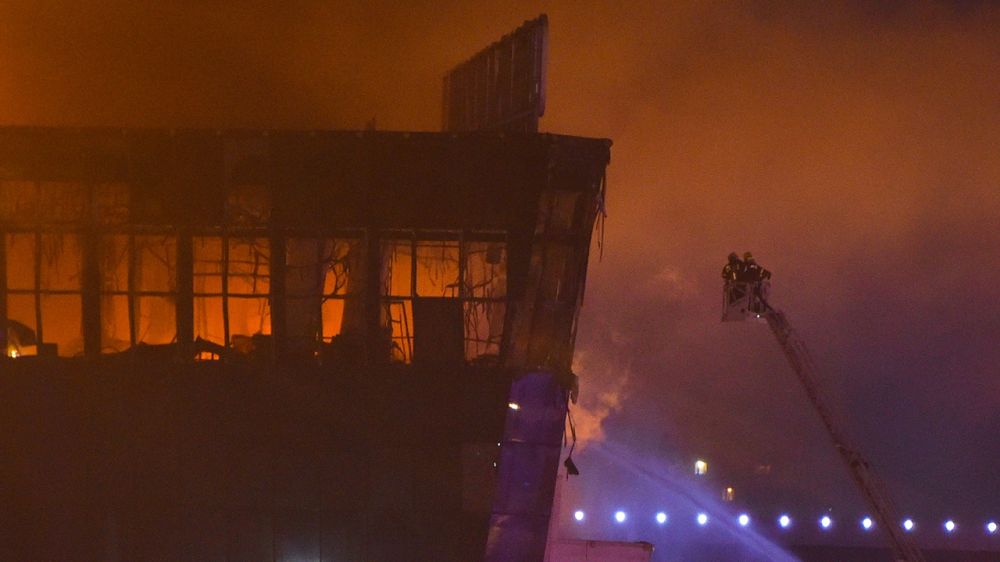 ������ G7 ���������� �������� ������������ ����� � ������� � ��������