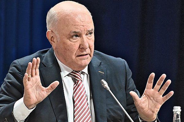 � ������ ���������� �� ������ �� �������� ������������ ������� �����