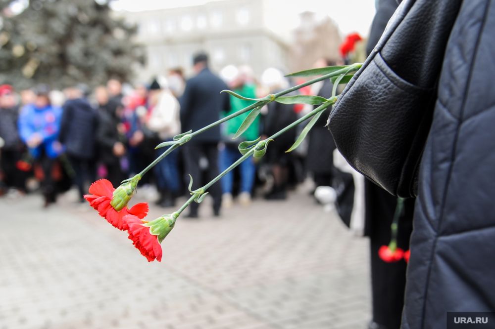 В ХМАО почтили память ликвидаторов и жертв аварии на Чернобыльской АЭС