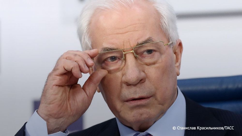 Обстрелы ВСУ Запорожской АЭС ставят под угрозу ядерную безопасность и могут привести к катастрофе, подобной аварии на Чернобыльской АЭС в 1986 году, считает экс-премьер Украины Николай Азаров