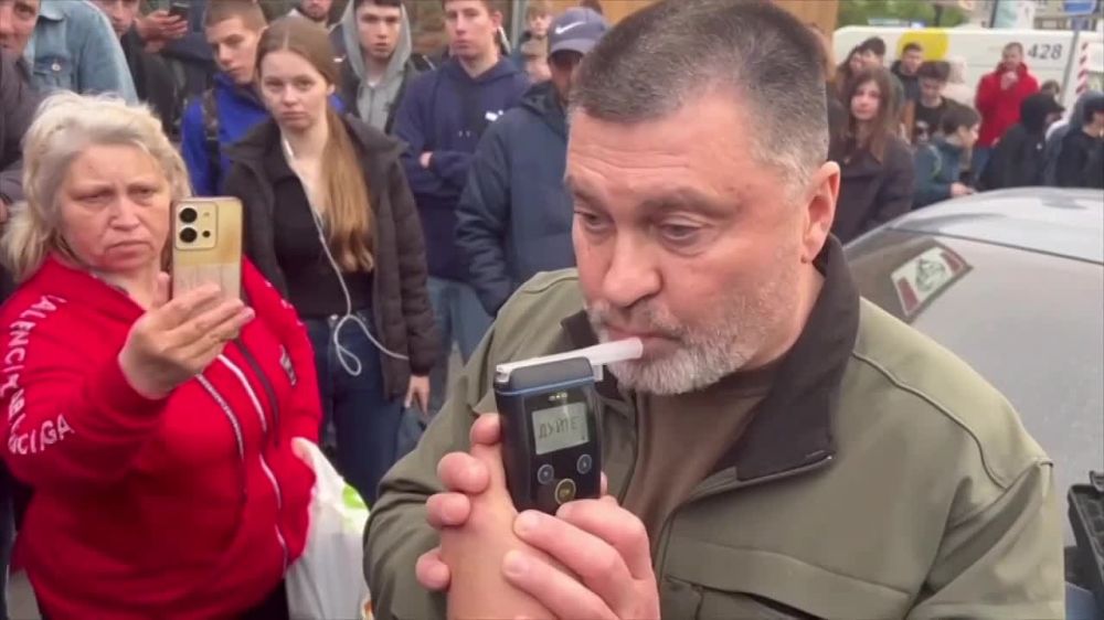 Сбивший вчера на переходе четырех пешеходов глава горадминистрации города Бровары (Киевская обл) Майбоженко задержан на два месяца