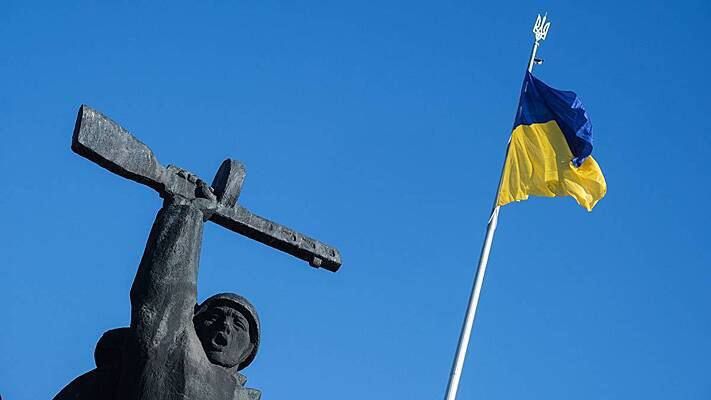 Максим Григорьев: С полного цензурирования СМИ и отмены гражданских прав в 1933 году к власти в Германии пришли нацисты