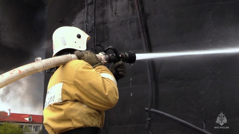 Севастопольских огнеборцев поздравили с Днём пожарной охраны России