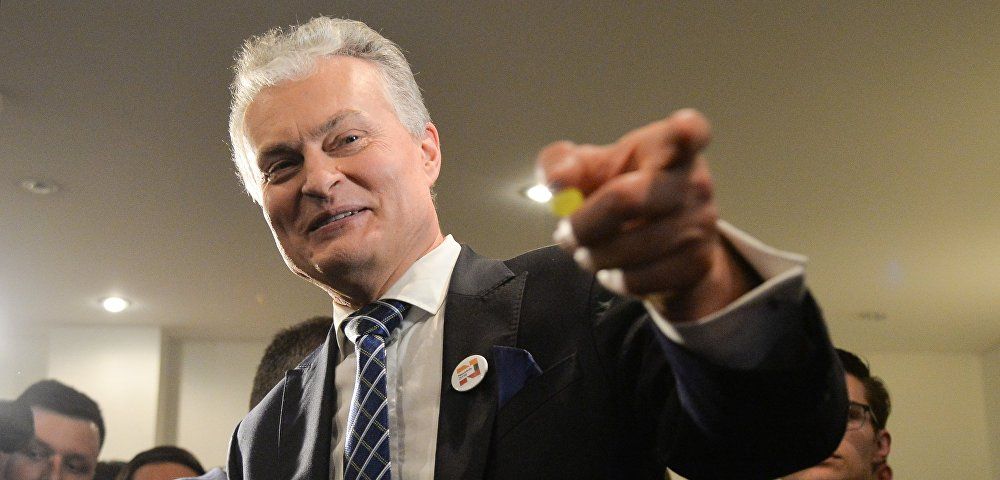 Президент Литвы: ловись, "ухилянт", молодой и старый – всех на фронт