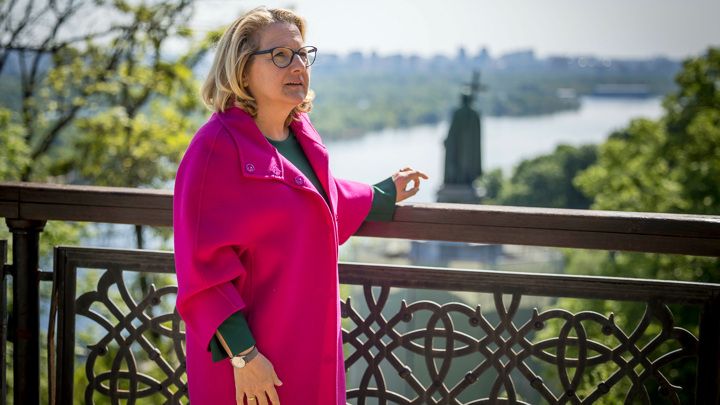 ����� ������������ ��� ���������� �������� � ����