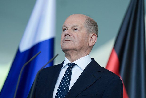 ����� ������ � ����������� ��������� �� �������