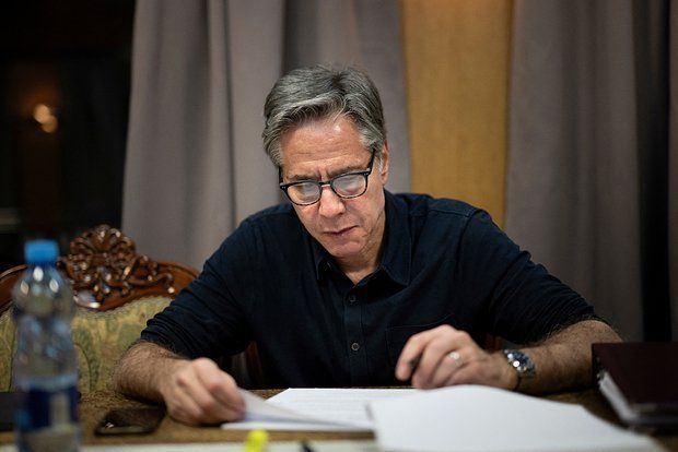 Глава Госдепа США пообещал Зеленскому скорую доставку военной помощи