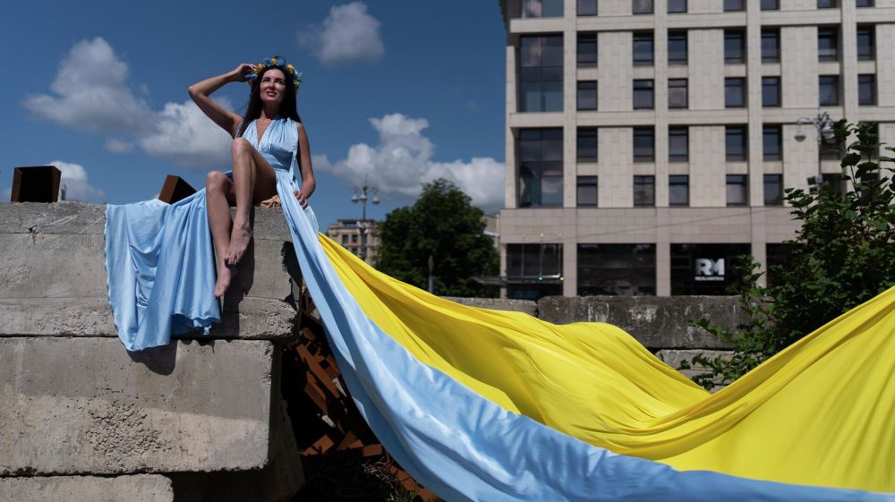 ���� ��������� ��� �����: �������� � ���, ������ � ������� ������� �������� ������ ������� � �������