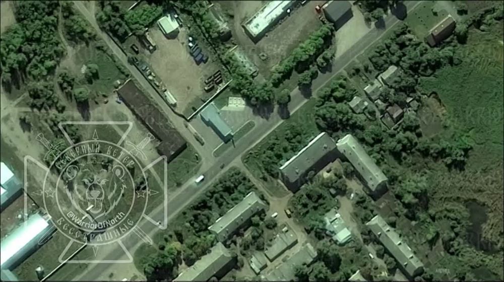  :   &quot;&quot;  &quot;&quot;     