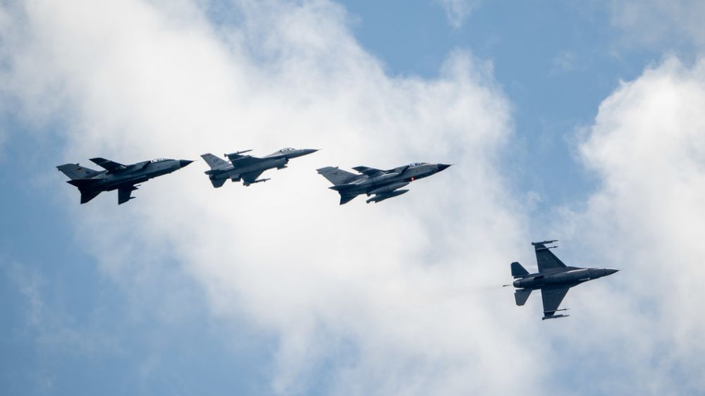 ���� ������� Shadow Storm � ATACMS? ��������� � ����� � ������� ��������� � ����� �������� �����