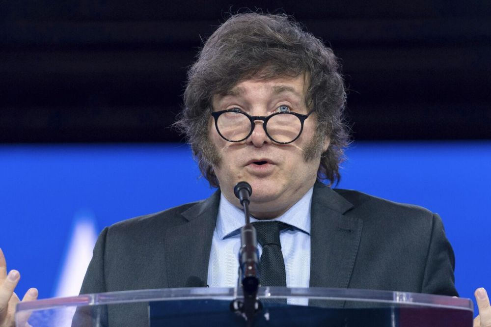 Clar?n: Милей все же решил полететь на конференцию по Украине в Швейцарии