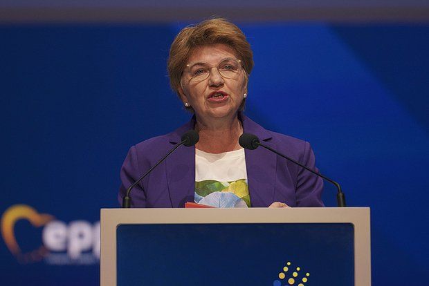 ��������� �������� ���������� ������������ ����� ������ �� �������