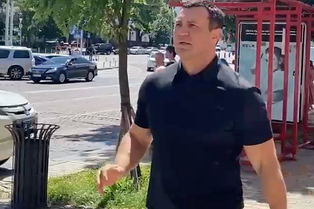 � ������ ���������� ������������ �� ��������� ����� �������� �������