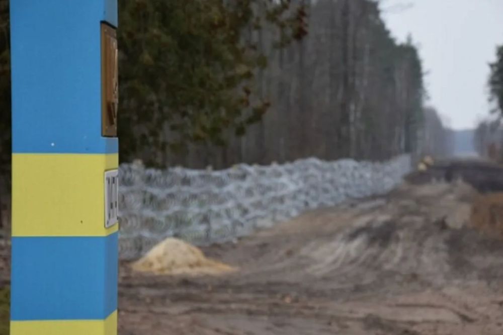 Украинская погранслужба признала, что ВСУ укрепляют границу с Белоруссией