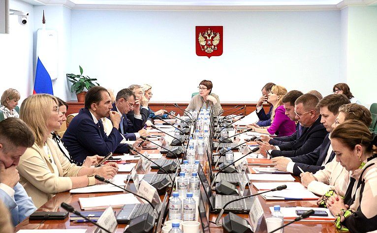 Комитет СФ по социальной политике поддержал законы об исполнении бюджетов государственных внебюджетных фондов за прошлый год