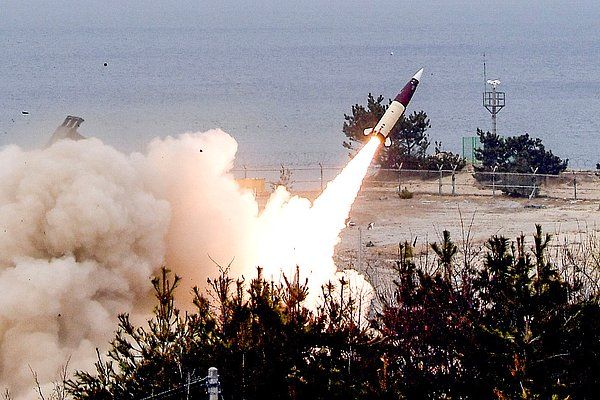 «Украина имеет право наносить удары». В США и НАТО потребовали снять все ограничения на атаки по России