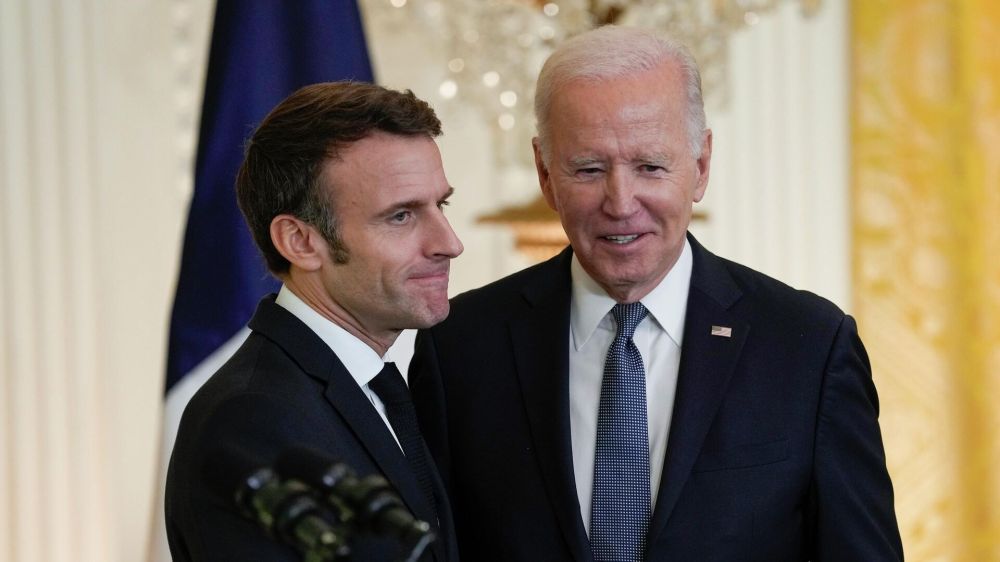 "Продержись до моей смерти": полковник объяснил, почему Макрону сейчас не до Украины