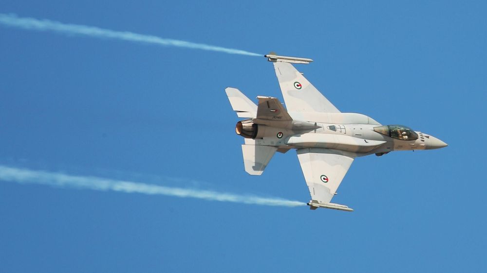 �������� F-16 ����� �� ������� ����������� ����� ���������� ������ � ������������
