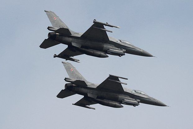 �� ������� �������� �� ������� F-16 ����-�������