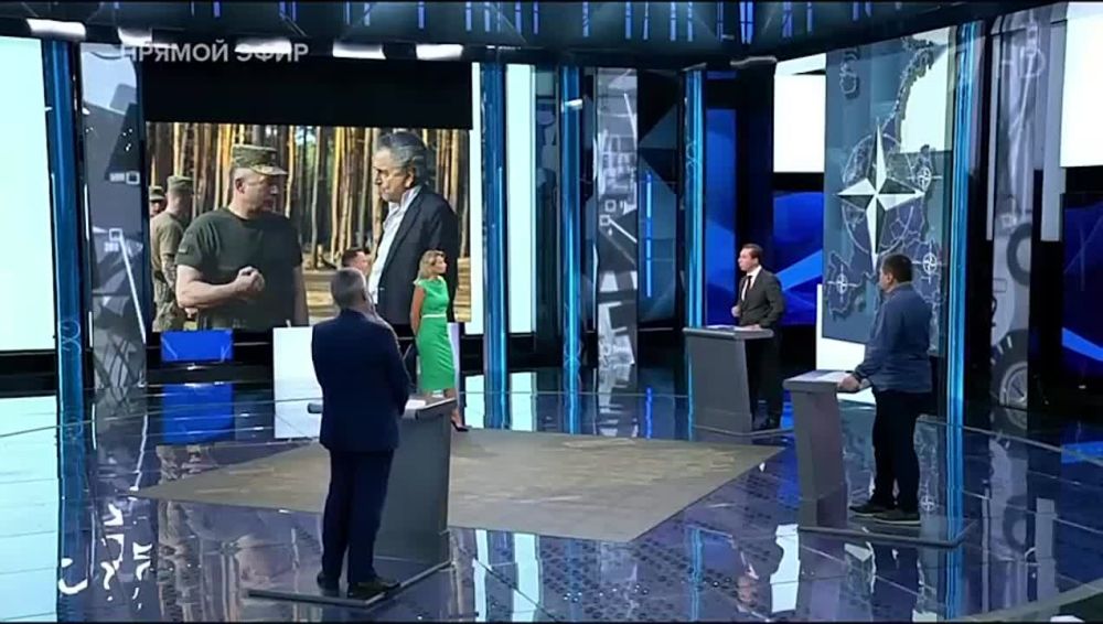 ������-���� ���� ��������� ������: �� ������� �� ������� �������������� � ����������
