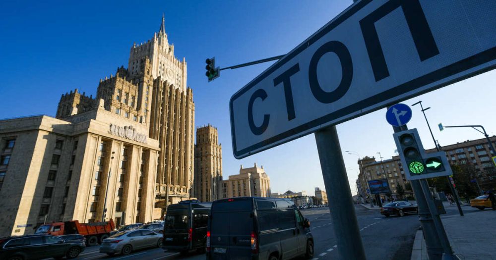 � ��� �� ������� "������������������" ��������� ����� � ���������� � �����������