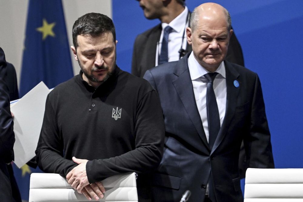 Шольц отклонил просьбу Зеленского о защите Украины от российских ракет