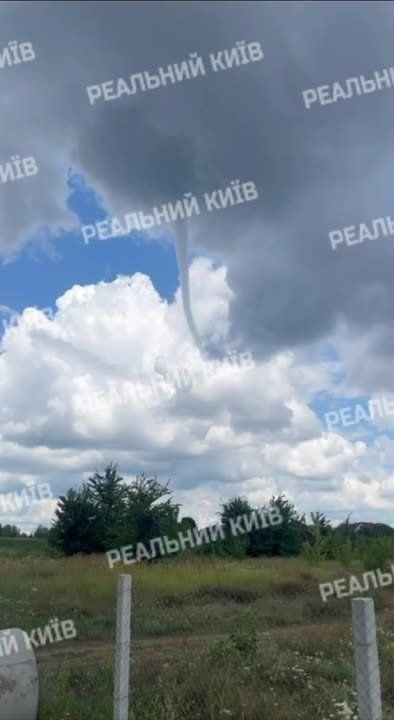 Вчера украинские соцсети радовались смерчу в Сочи