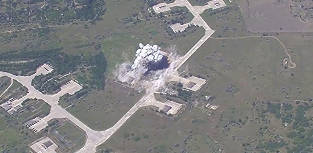 NYT: F-16 ���������� � ���������� ��-�� ������ ������ � �������� ��������