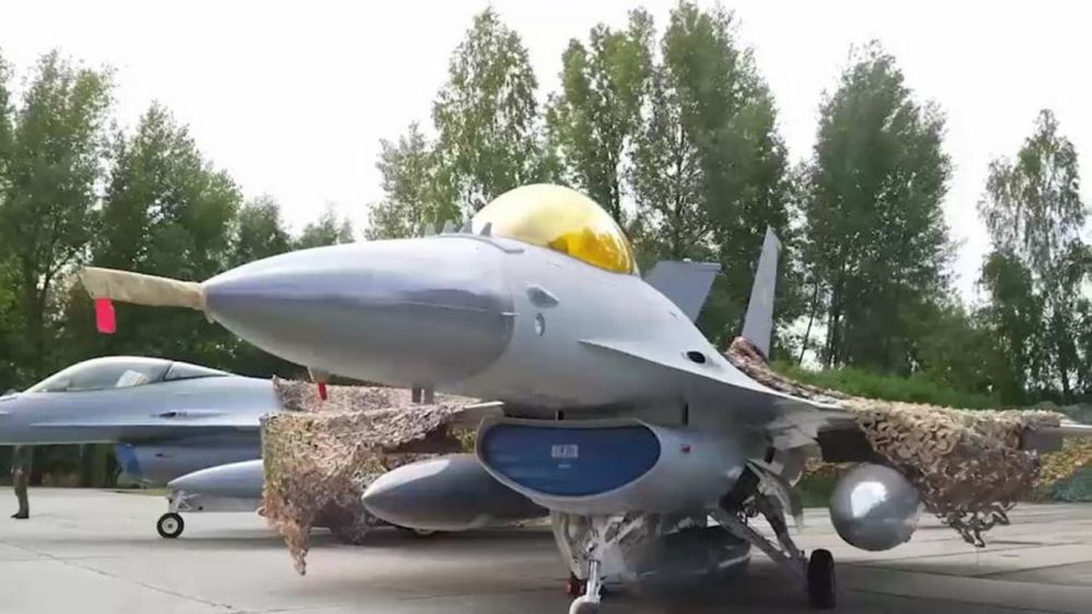 Истребители F-16 официально передали ВВС Украины