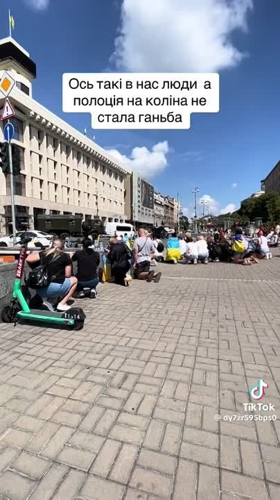 �������� ����������: ���������� � �����. �����, ������ �� ����� �����, ���������� �������� �� ������ � ��������� "����", � ���� �� ������� �� ������ - �� �������, � ����� ������ �������