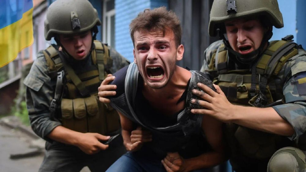 "Более миллиона долларов изъято": На Украине двух военкомов арестовали за организацию схемы по уклонению от мобилизации