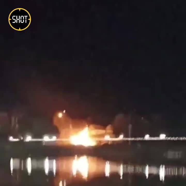 Кадры из посёлка Ракитное Белгородской области, где при атаке ВСУ погибли пять человек и ещё 12 пострадали