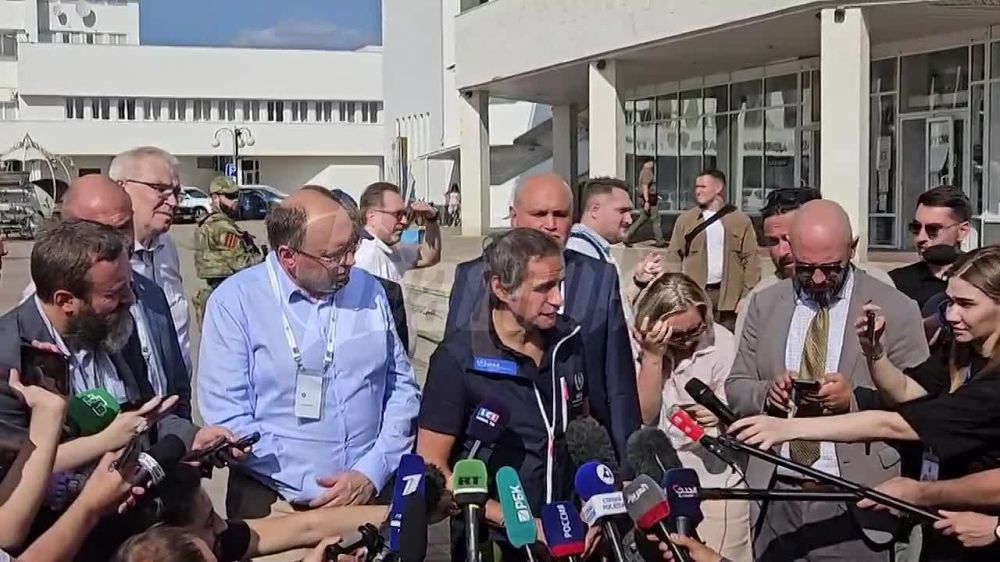 Курская АЭС уязвима для артиллерийских ударов или атаки дронов, заявил Гросси