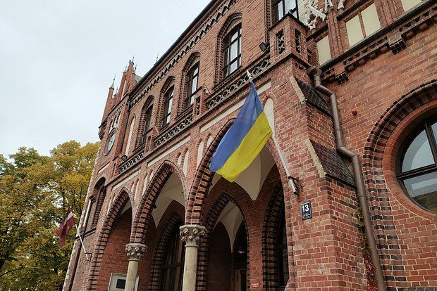 Депутат Рады Чернев: Киев не надеется получить пакеты помощи от США при Байдене