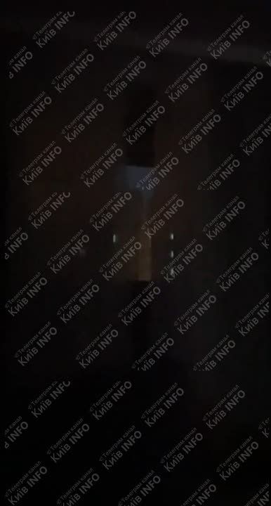 Сергей Мардан: Серия комбинированных ударов этой ночью прошла по целям на Украине ракеты с не менее чем 6 бортов ТУ-95МС, БПЛА "Герань-2" и расчётов ОТРК "Искандер"