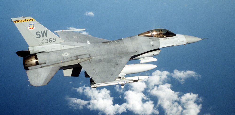 ���������� ������ ����� ����� �������� ���������� F-16 ��� � WSJ